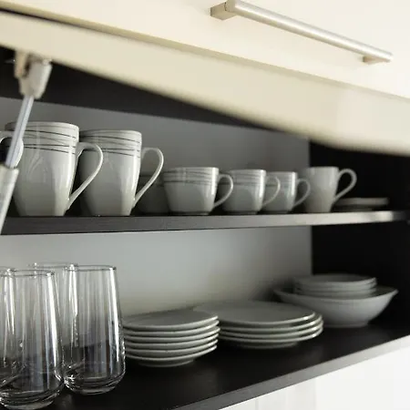 Fluid- Free Parking * ספליט