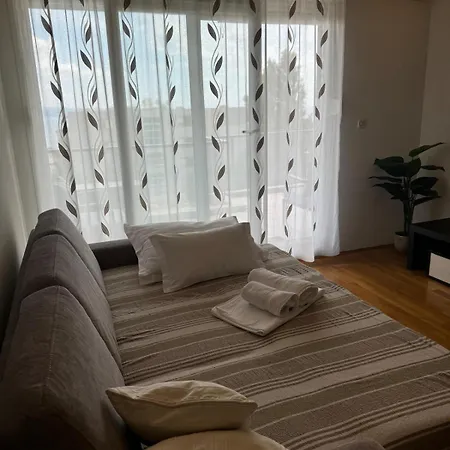 Fluid- Free Parking ספליט