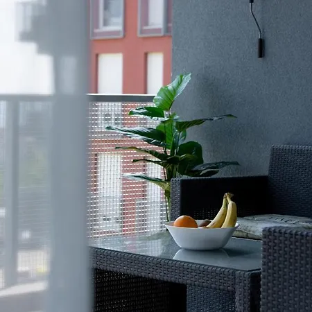 Fluid- Free Parking 아파트